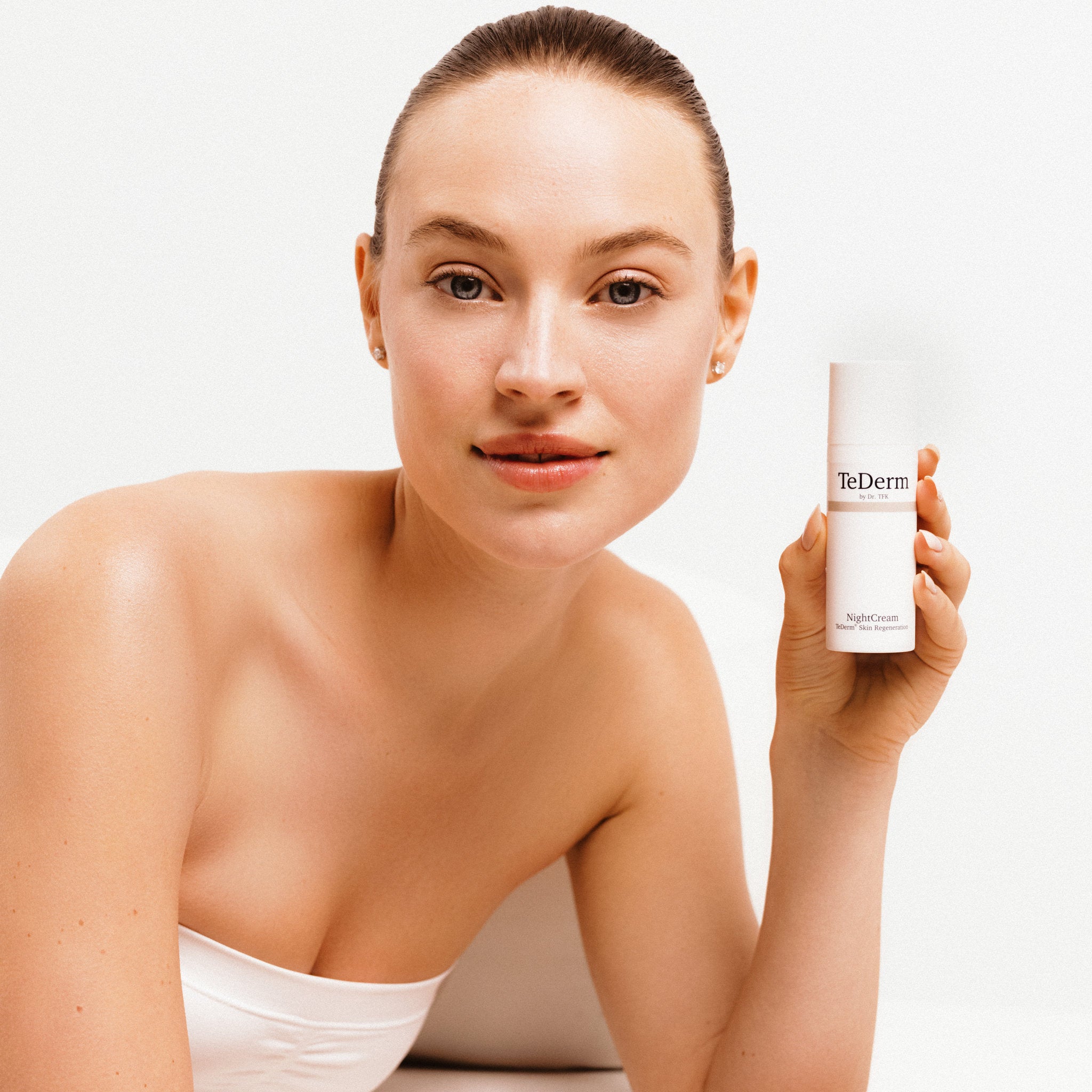 TeDerm NightCream Product Presentation